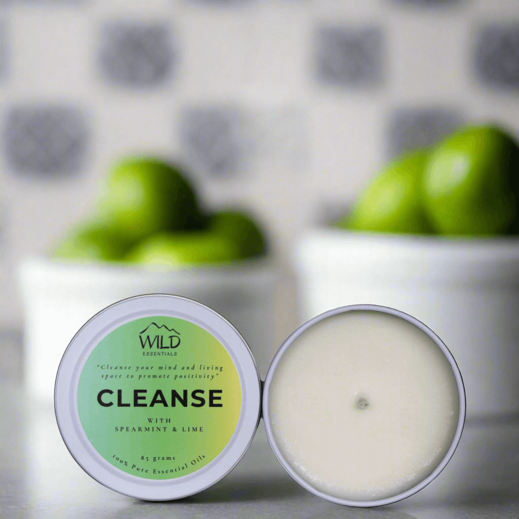 Photo of the CLEANSE candle from Wild Essentials with essential oils of Spearmint & Lime